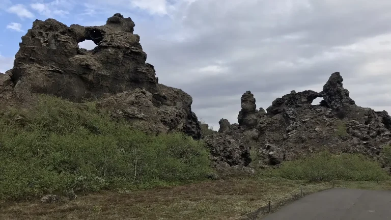 Dimmuborgir Island 4